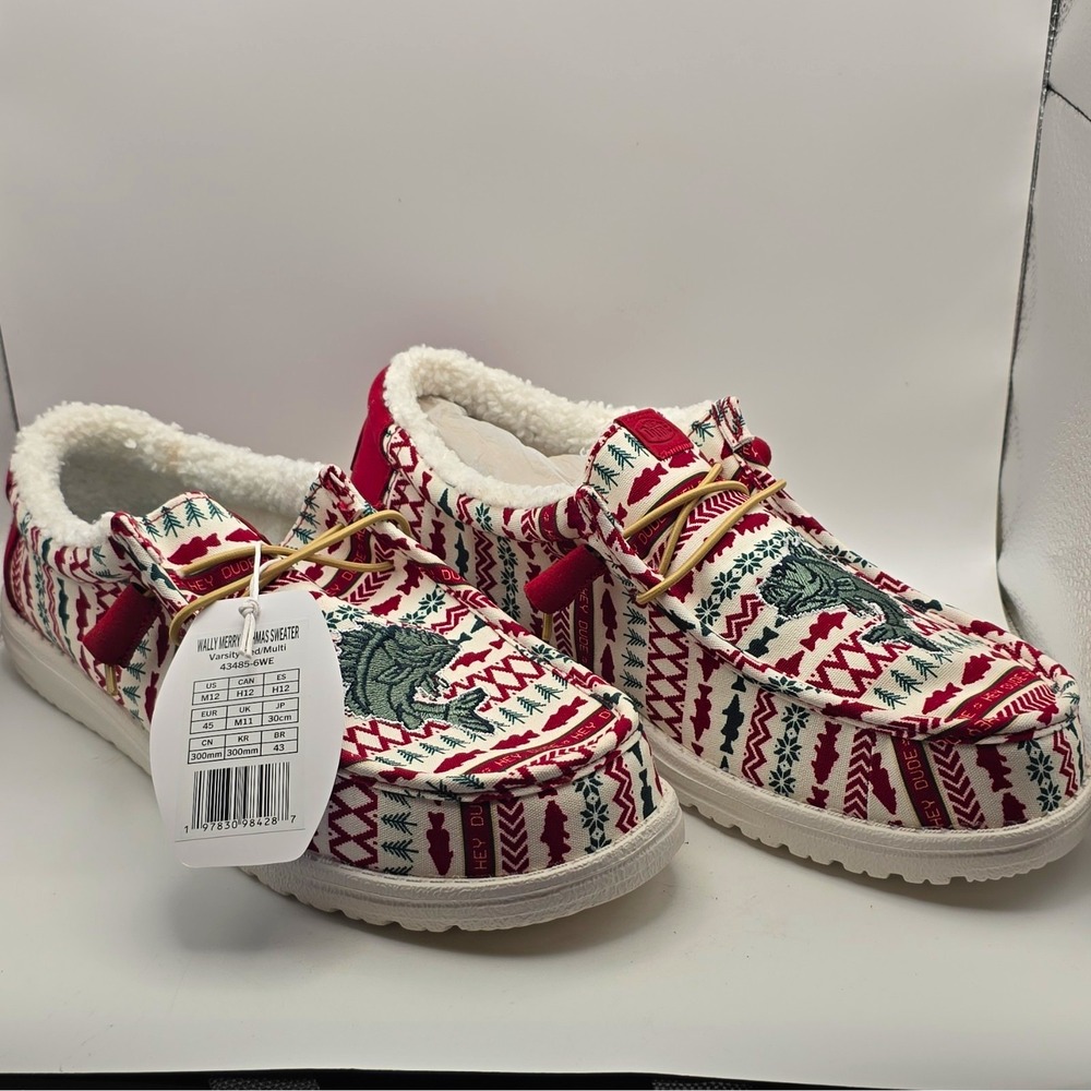 Hey Dude Wally Merry Fishmas Sweater Fair Isle Red Men's US 12 M 43485-6WE
